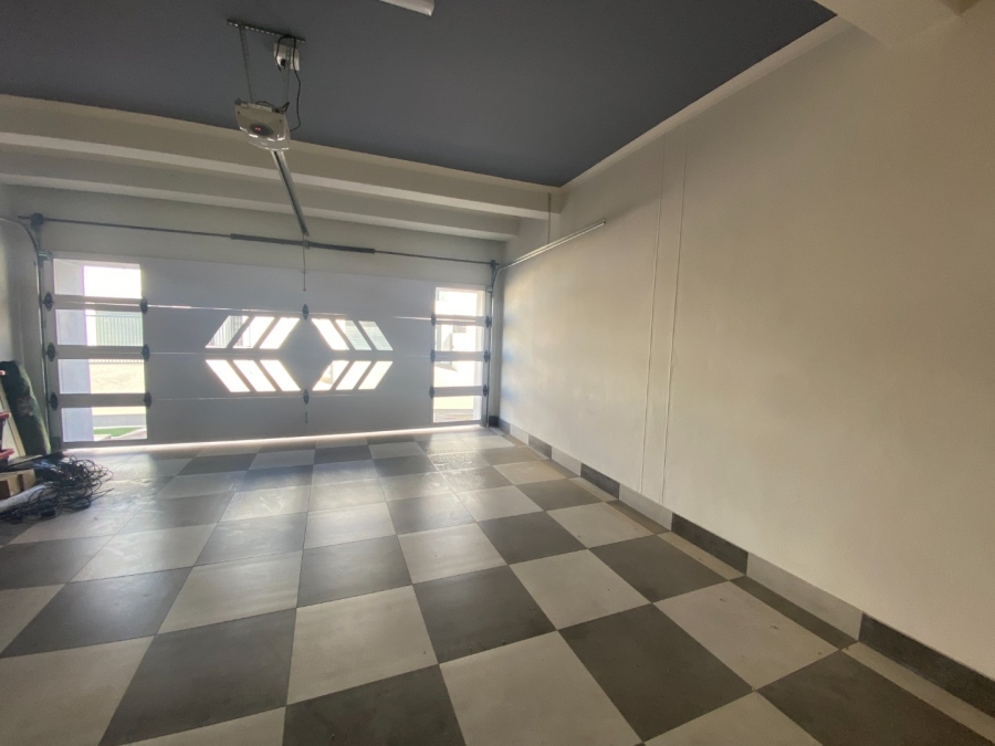 4 Bedroom Property for Sale in Sandown Western Cape